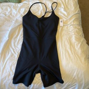 Black Old Navy jumper